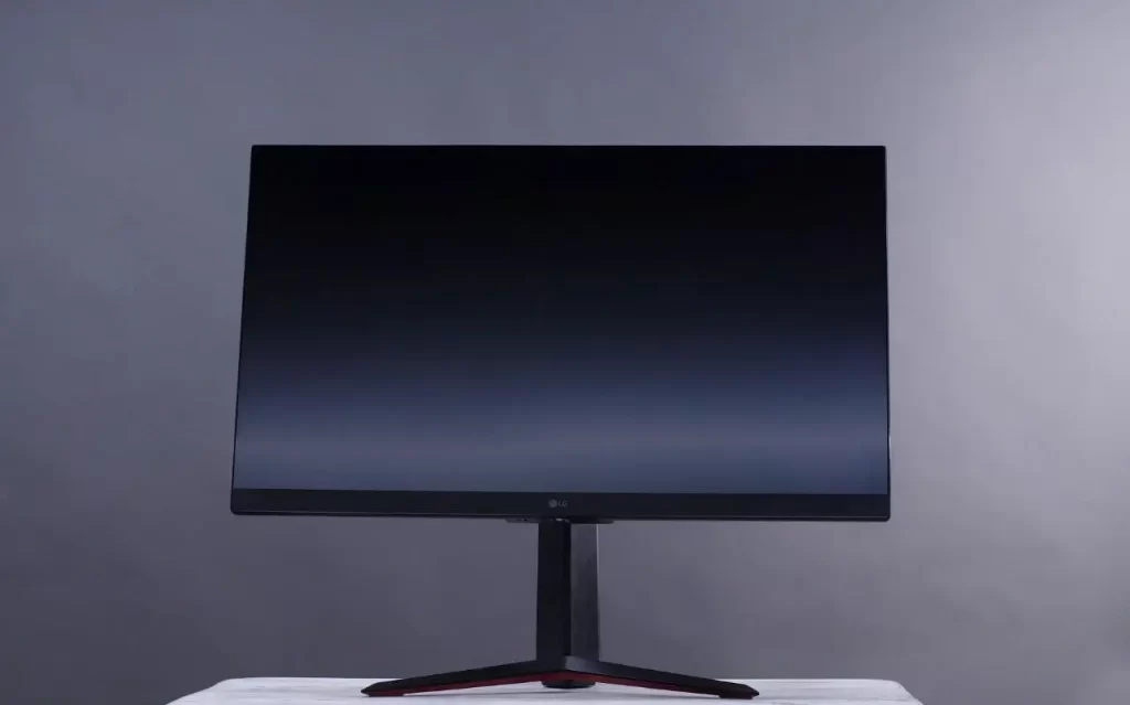 LG 32GN650-B monitor
